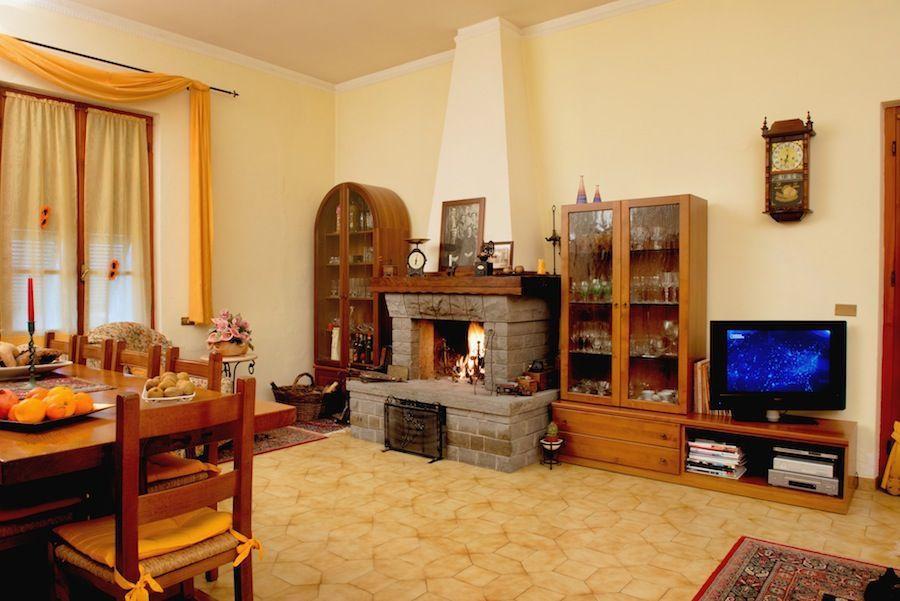 Vendita Multivani, Filattiera Vendita Multivani, Filattiera foto