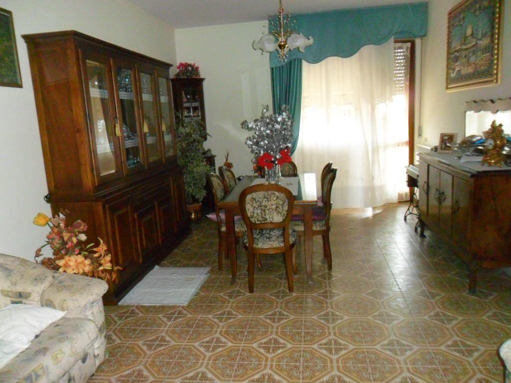 Vendita Quadrivani, Sarzana foto