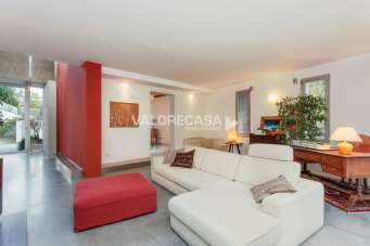 Vendita Ville, Carrara