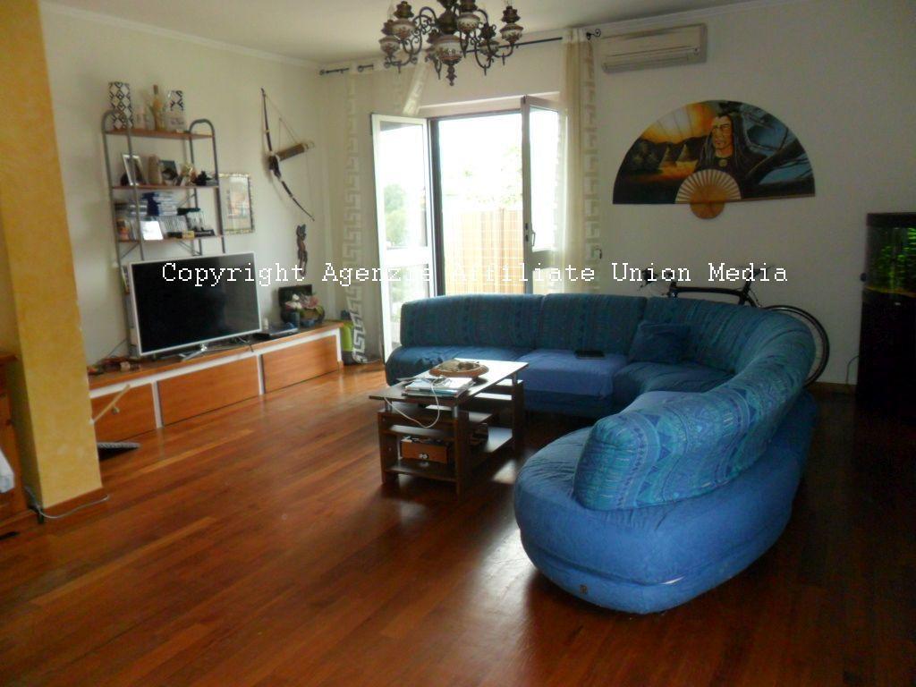 Vendita Quadrivani, Ameglia foto