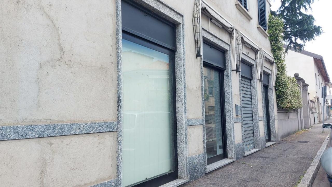 Affitto Locali commerciali, Seregno foto