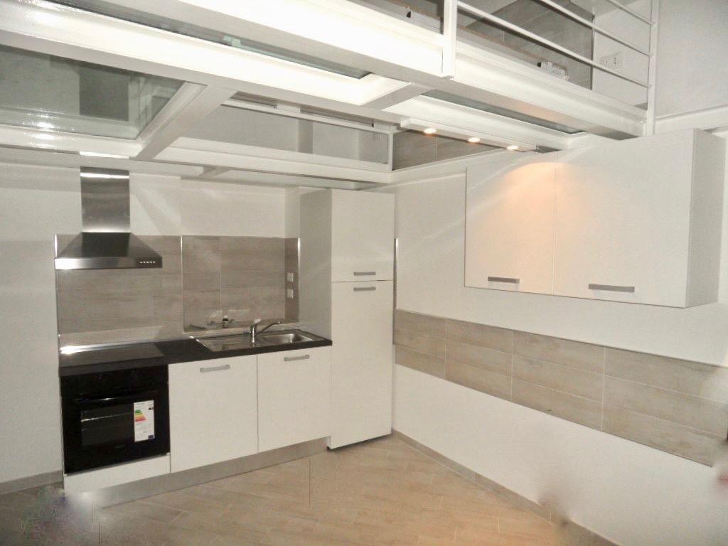 Affitto Appartamento, Milano foto