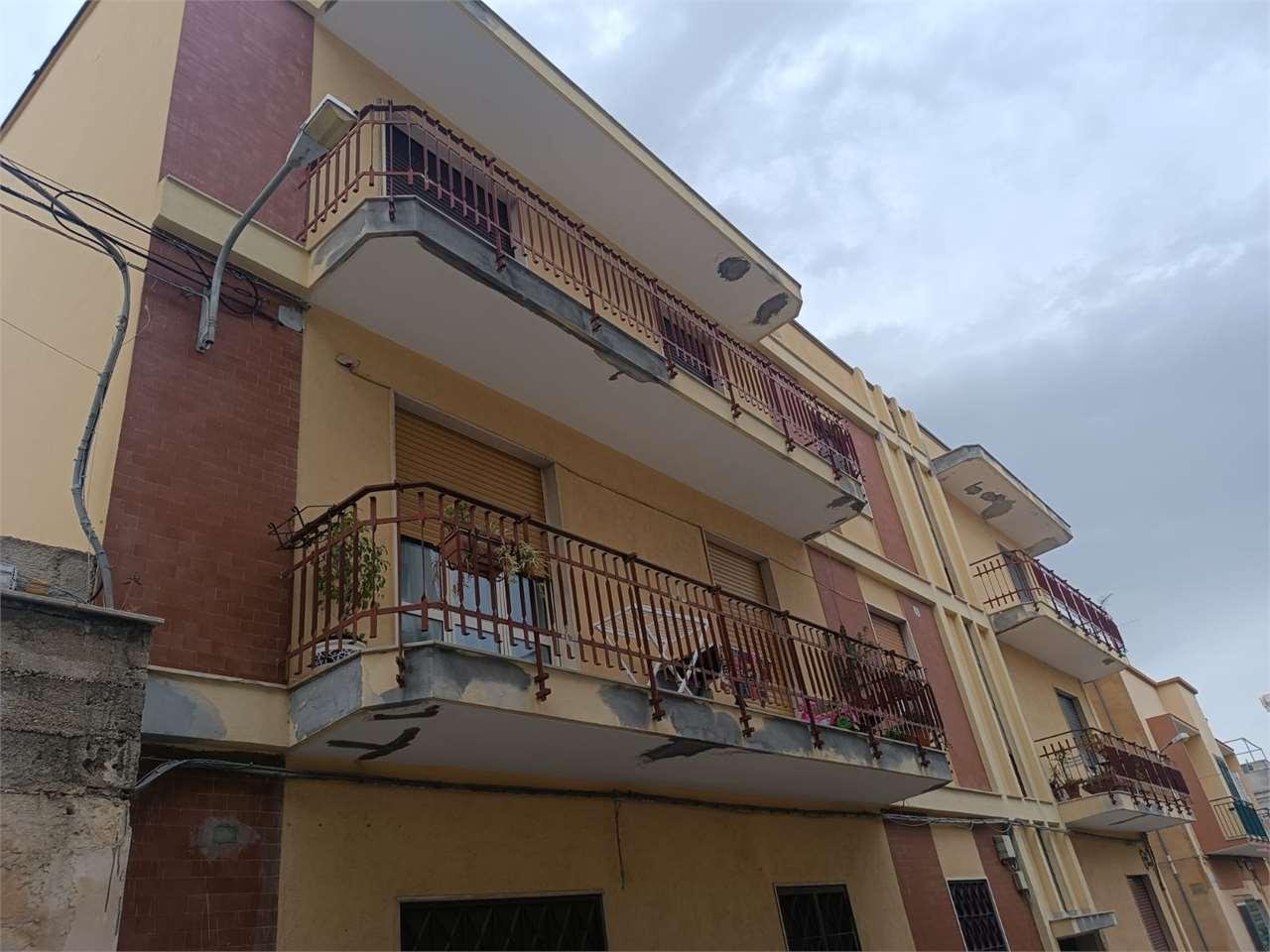 Venta vendita, Bari foto
