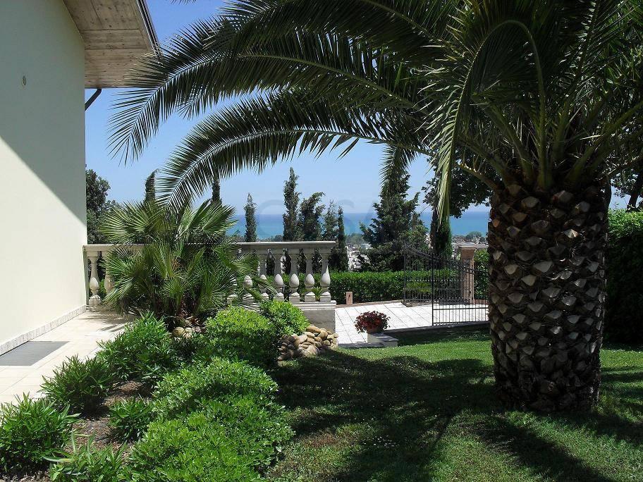 Venta Villa, Martinsicuro foto