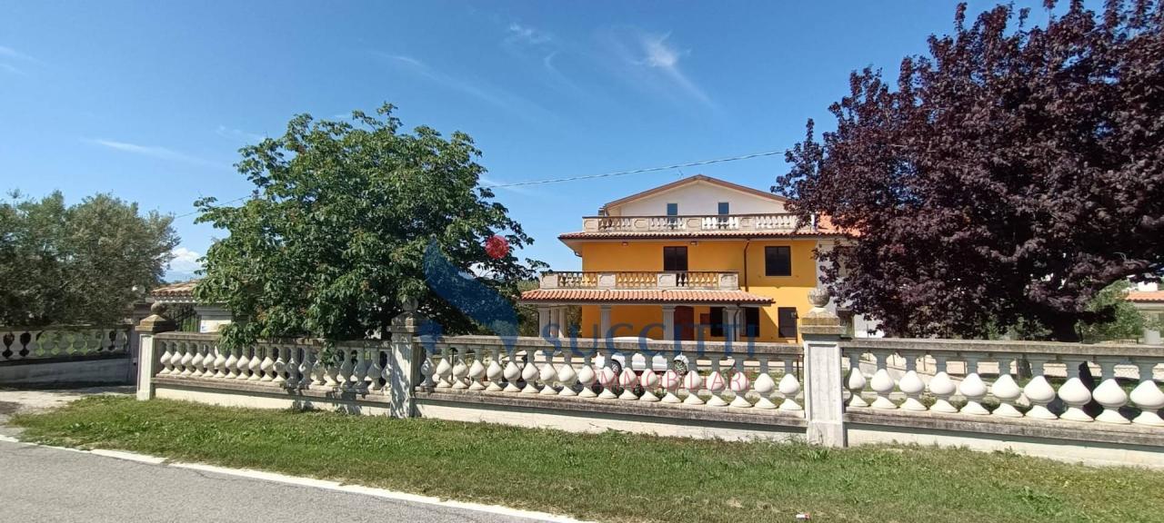 Venta Casa indipendente, Bellante foto