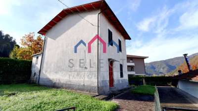 Vendita Casa indipendente, Castelnuovo di Garfagnana Vendita Casa indipendente, Castelnuovo di Garfagnana