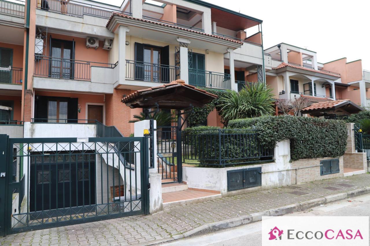 Vendita Villa, Maddaloni foto