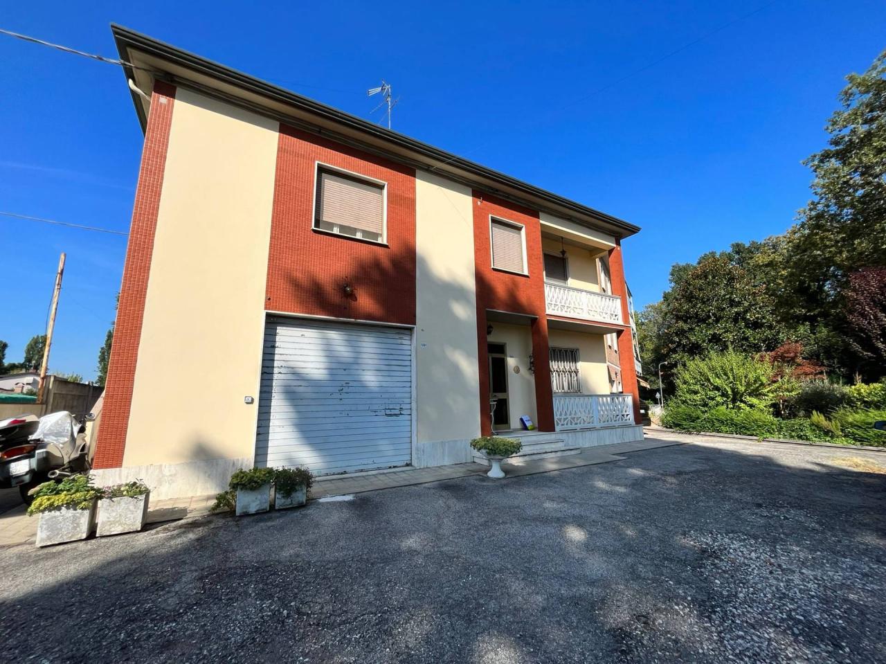 Vendita Casa indipendente, Ferrara foto