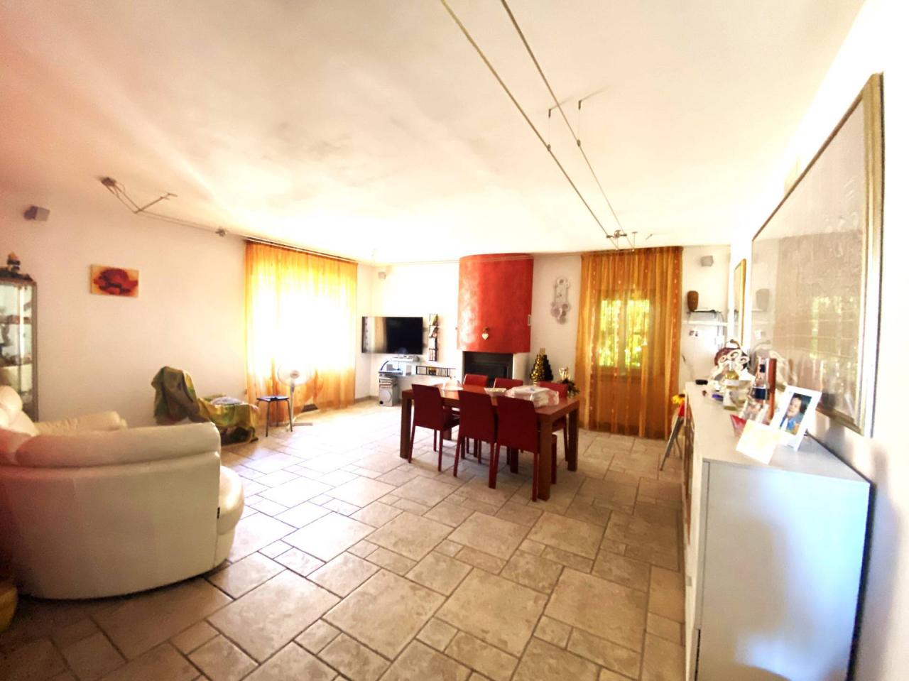 Venta Casa indipendente, Tufillo foto