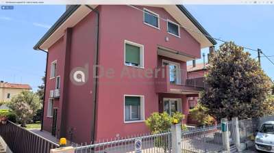 Vendita Villa, Jesolo Vendita Villa, Jesolo