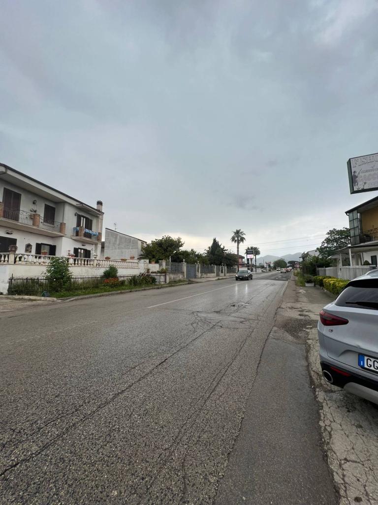 Affitto Locale commerciale, Maddaloni foto