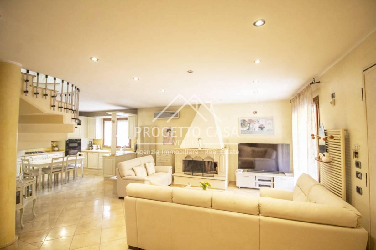 Venta Casa indipendente, Viareggio foto