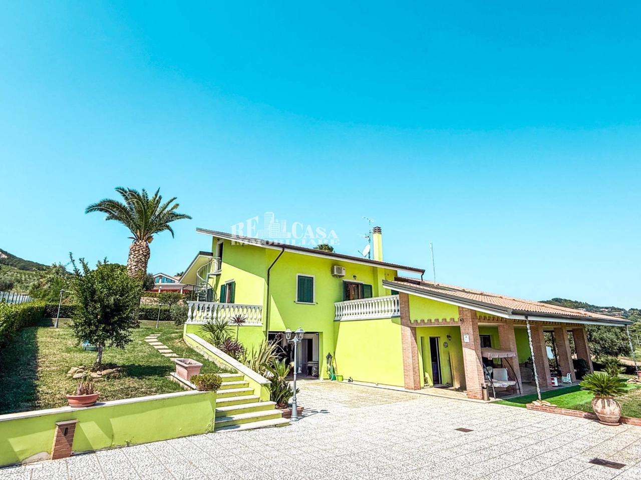Venta Villa, Martinsicuro foto