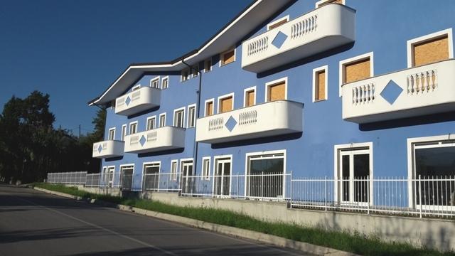 Vendita Locale commerciale, Alanno foto