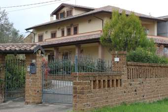 Vendita Villa, Campli Vendita Villa, Campli