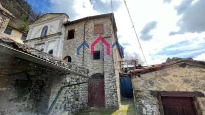 Vendita Casa indipendente, Bagni di Lucca Vendita Casa indipendente, Bagni di Lucca