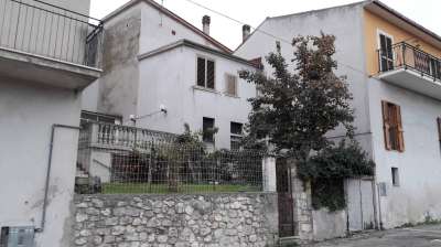 Vendita Casa indipendente, Serramonacesca Vendita Casa indipendente, Serramonacesca