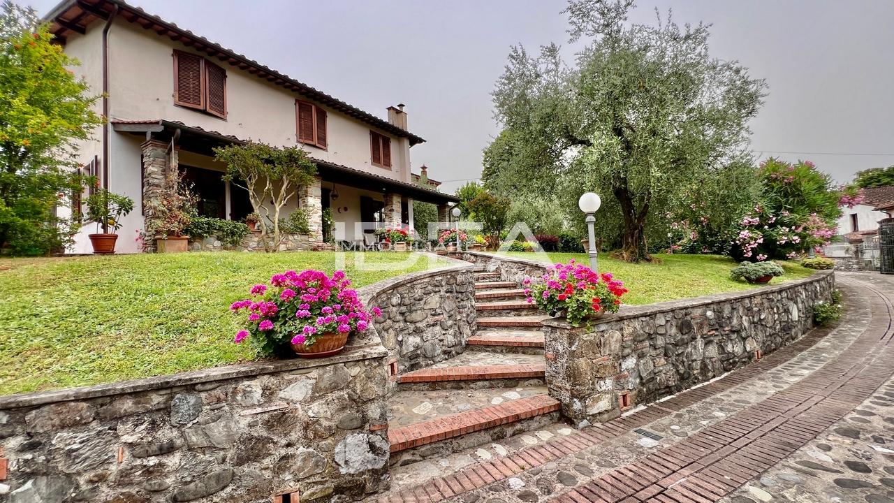Venta Pentavani, Lucca foto
