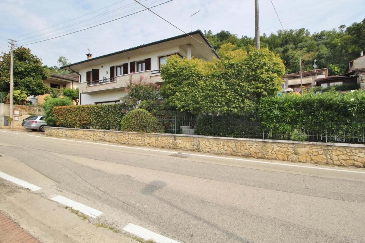 Vendita Eptavani, Montecchio Maggiore foto