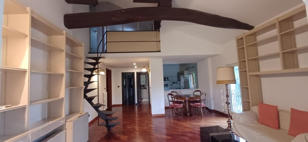 Renta Cuatro habitaciones, Bologna foto