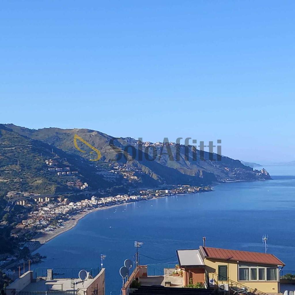 Renta Dos habitaciones, Taormina foto
