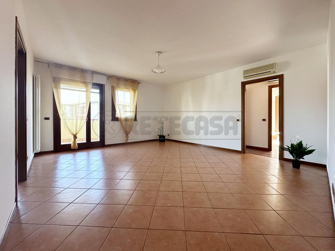 Venta Cuatro habitaciones, Vicenza foto