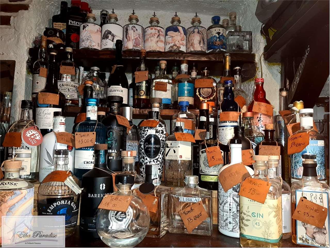 Nuda proprietà nuda proprietà, Porto Azzurro foto