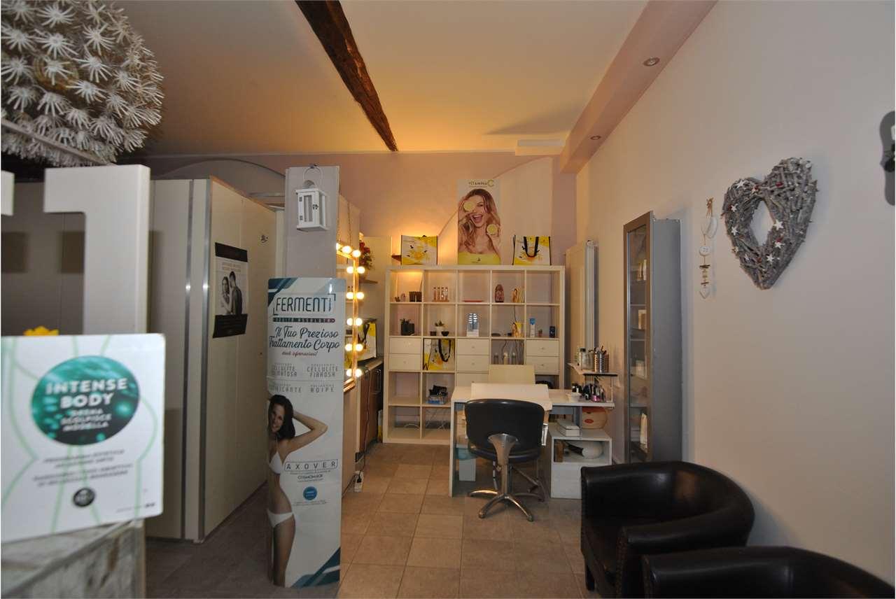 Nuda proprietà nuda proprietà, Seregno foto
