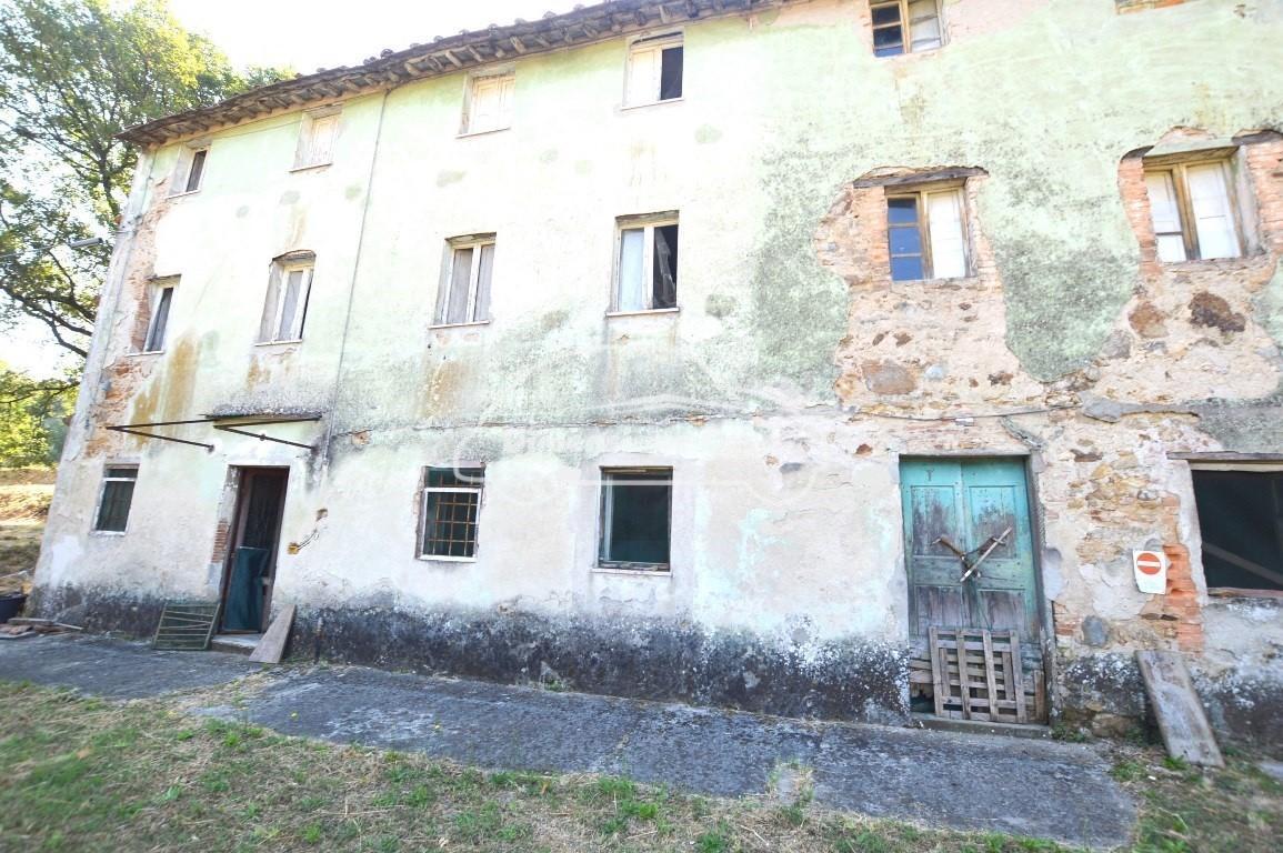 Vendita Casa indipendente, Lucca foto