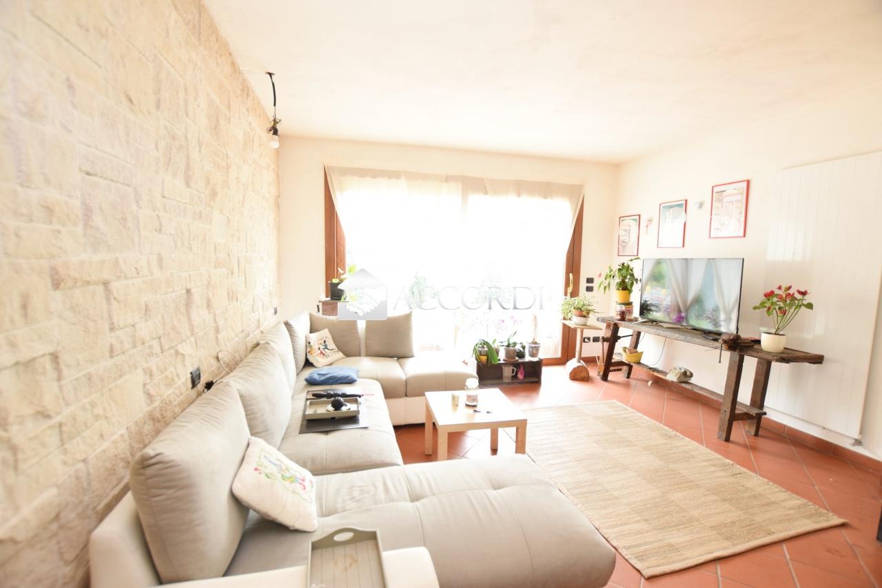 Venta Multivani, Villorba foto