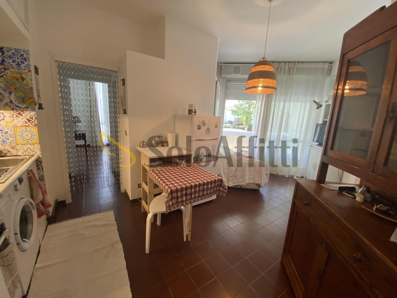 Renta Dos habitaciones, Rimini foto