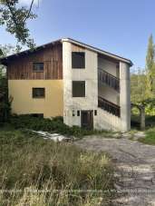 Vendita Quadrivani, Caramanico Terme Vendita Quadrivani, Caramanico Terme