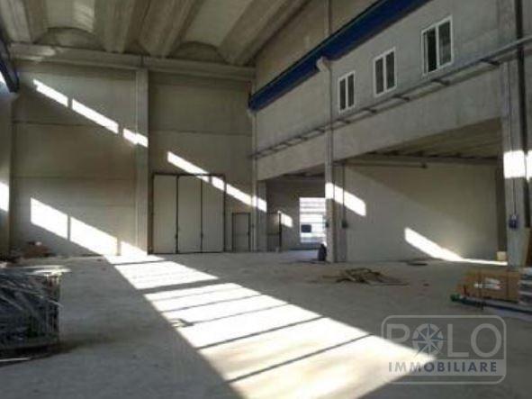 Venta Locales comerciales, Castel Goffredo foto
