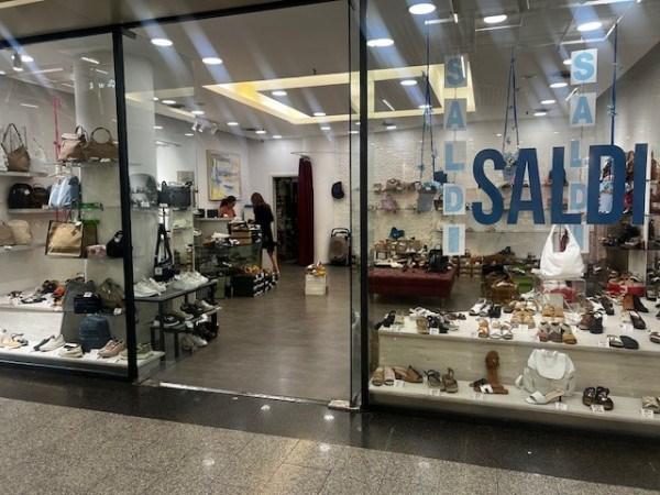 Affitto Negozio, Roma foto