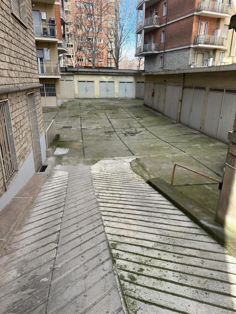 Vendita Box, Torino foto