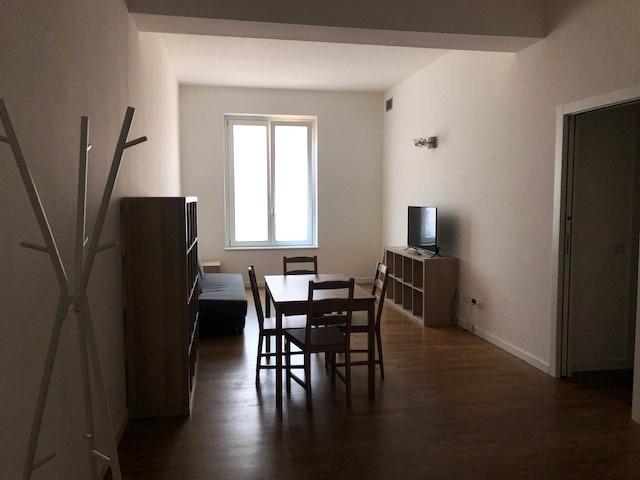 Renta Trivani, Lodi foto