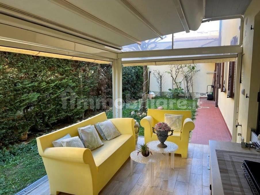 Vendita Trivani, Campi Bisenzio foto