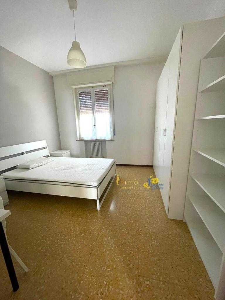 Renta Roomed, Parma foto