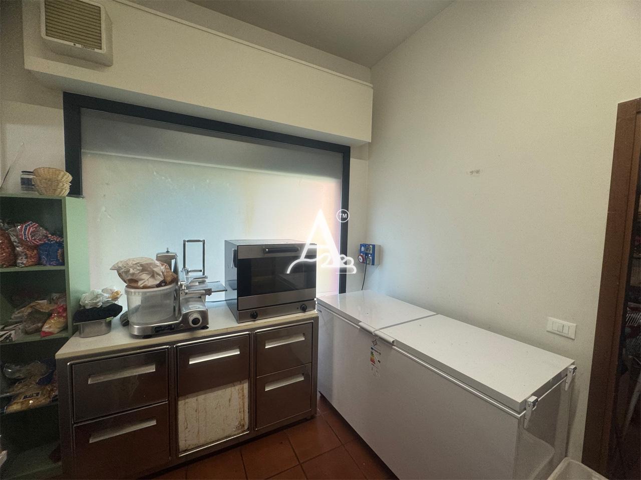 Venta Dos habitaciones, San Giovanni Lupatoto foto