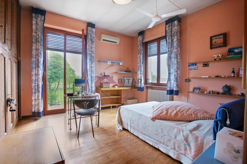 Venta Cuatro habitaciones, Gambara foto