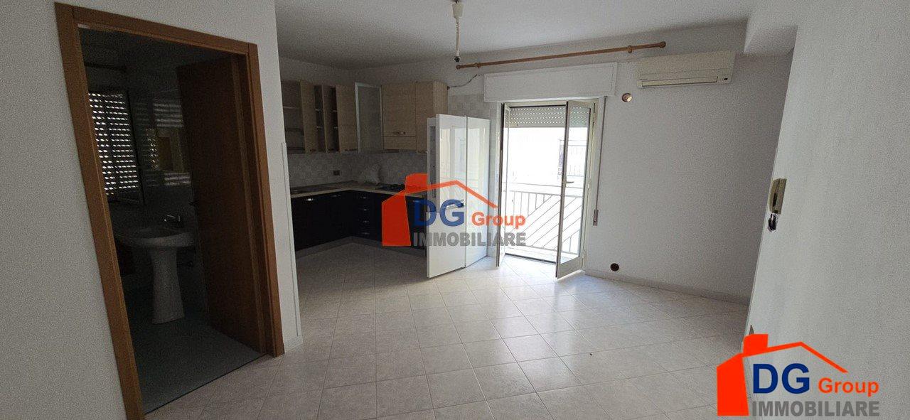 Venta Cuatro habitaciones, Alcamo foto