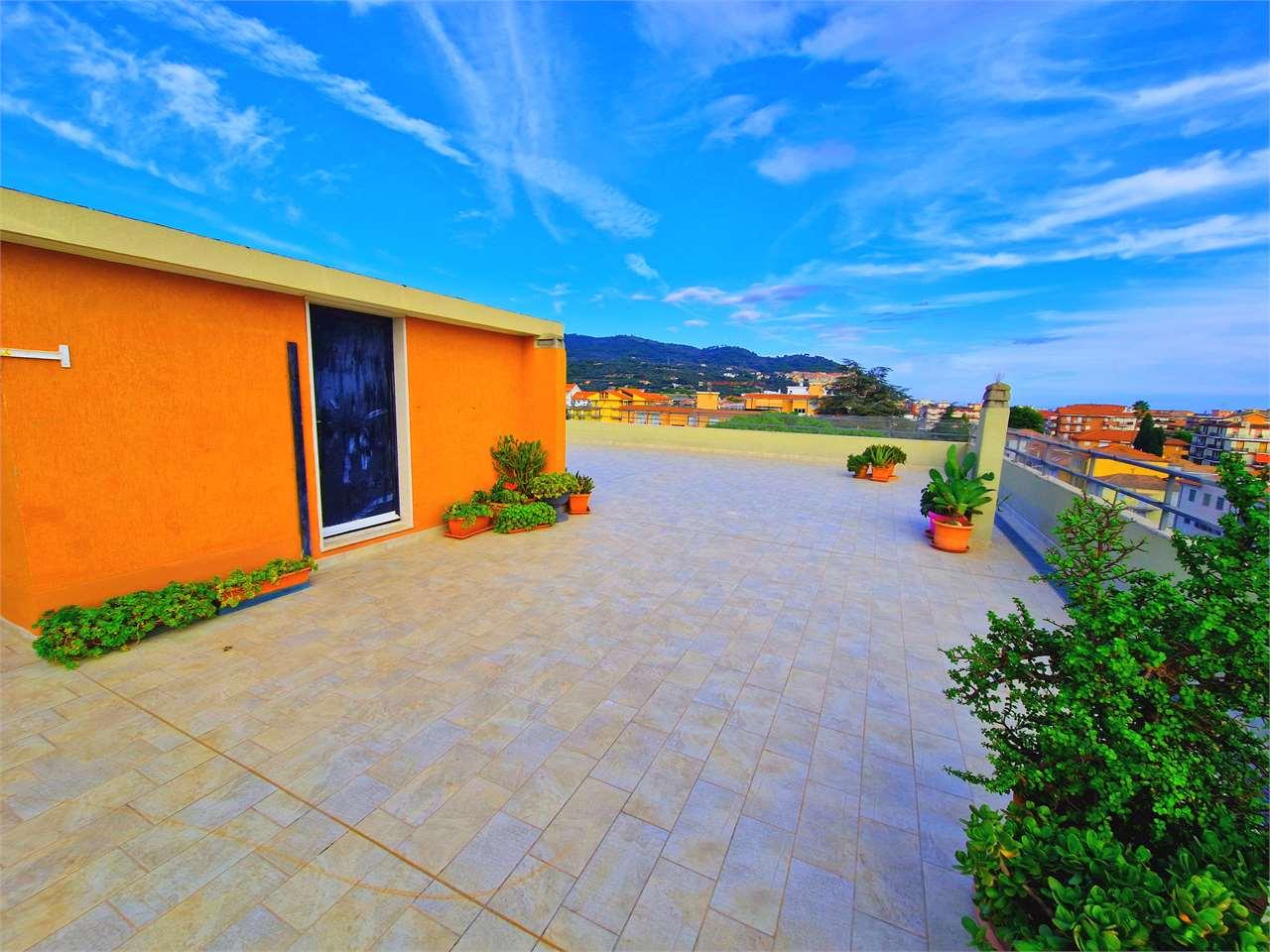 Vendita vendita, San Bartolomeo al Mare Vendita vendita, San Bartolomeo al Mare foto