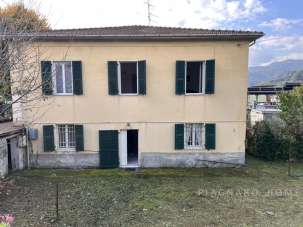 Vendita Camere e stanze in affitto, Pontremoli Vendita Camere e stanze in affitto, Pontremoli