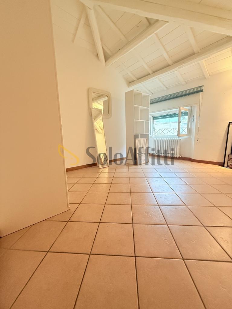 Affitto Quadrivani, San Benedetto del Tronto Affitto Quadrivani, San Benedetto del Tronto foto