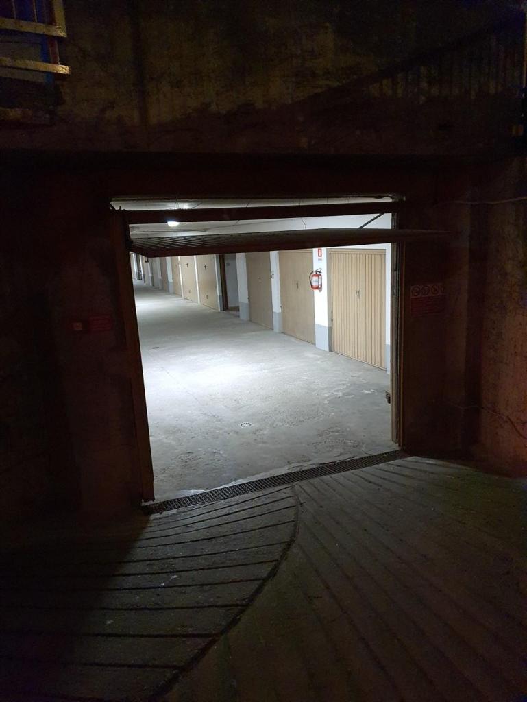 Vendita Box, Asti foto