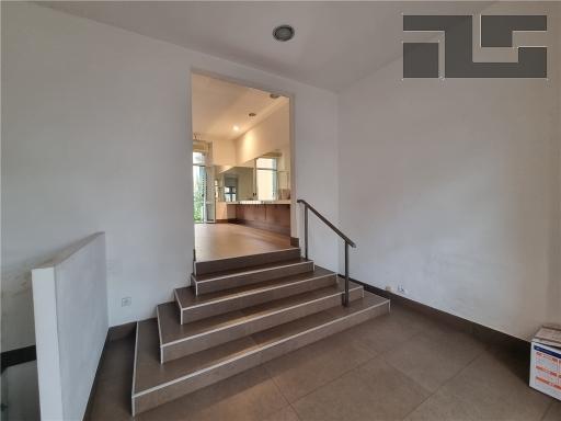 Affitto FONDO USO UFFICIO, Firenze Affitto FONDO USO UFFICIO, Firenze foto