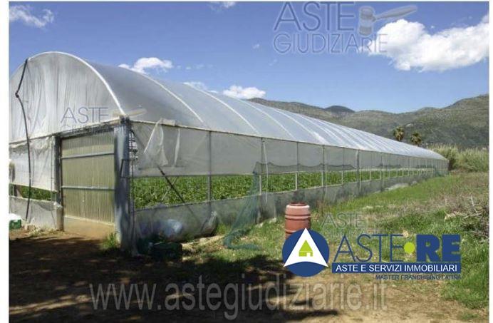 Vendita Loft, mansarde e attici, Fondi Vendita Loft, mansarde e attici, Fondi foto