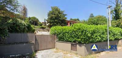 Vendita Multivani, Nemi