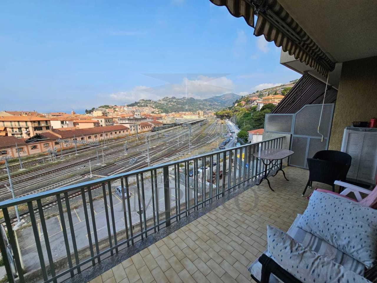 Vendita Quadrivani, Ventimiglia Vendita Quadrivani, Ventimiglia foto