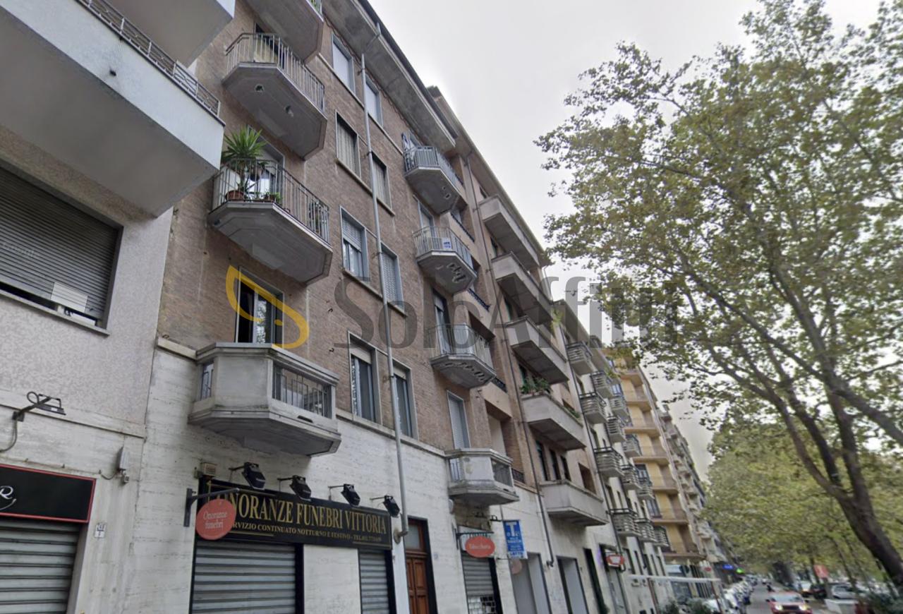 Mieten Trivani, Torino Mieten Trivani, Torino foto